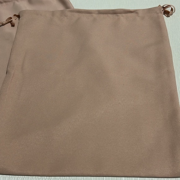 Stuart weitzman lot dust bag 15.5”x14” - Picture 3 of 5